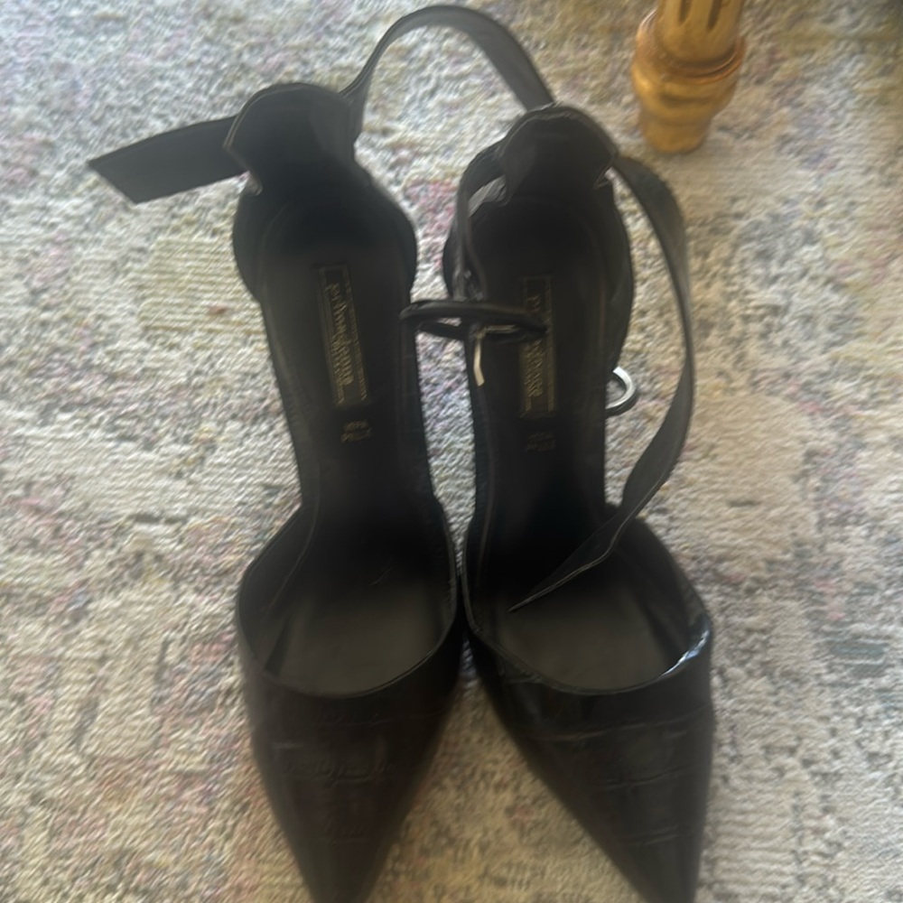 Pointed Heels